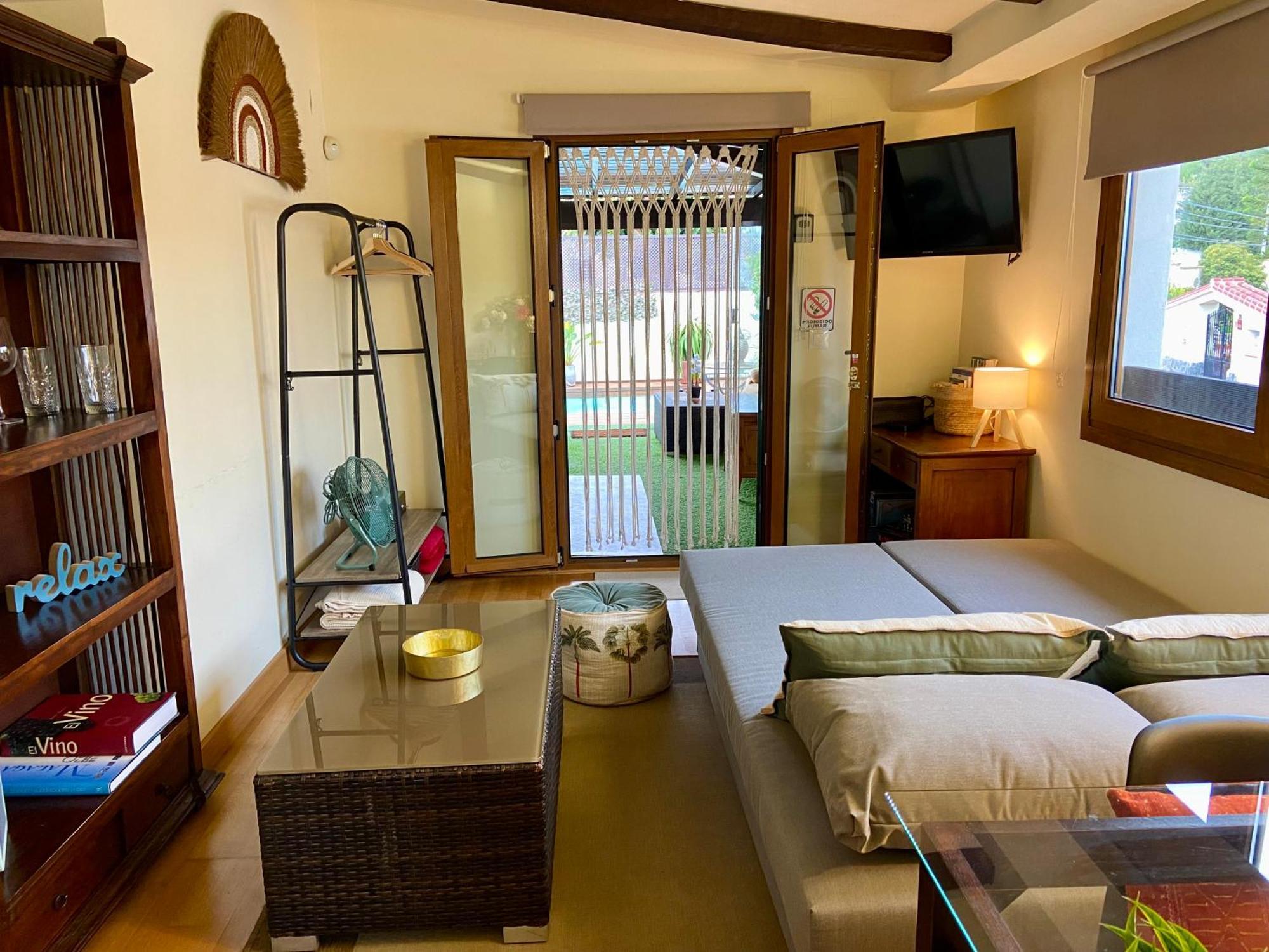 Apartment Bungalow Aloha, Piscina Privada, Playa Y Barbacoa